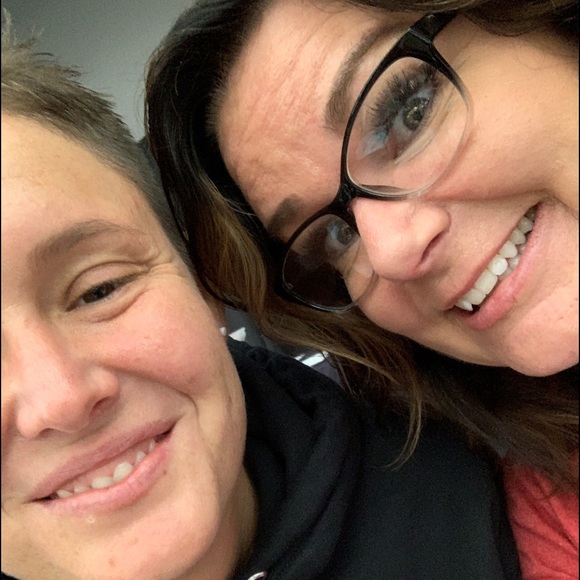 Meet your Posher, Shana - Picture 2 of 2